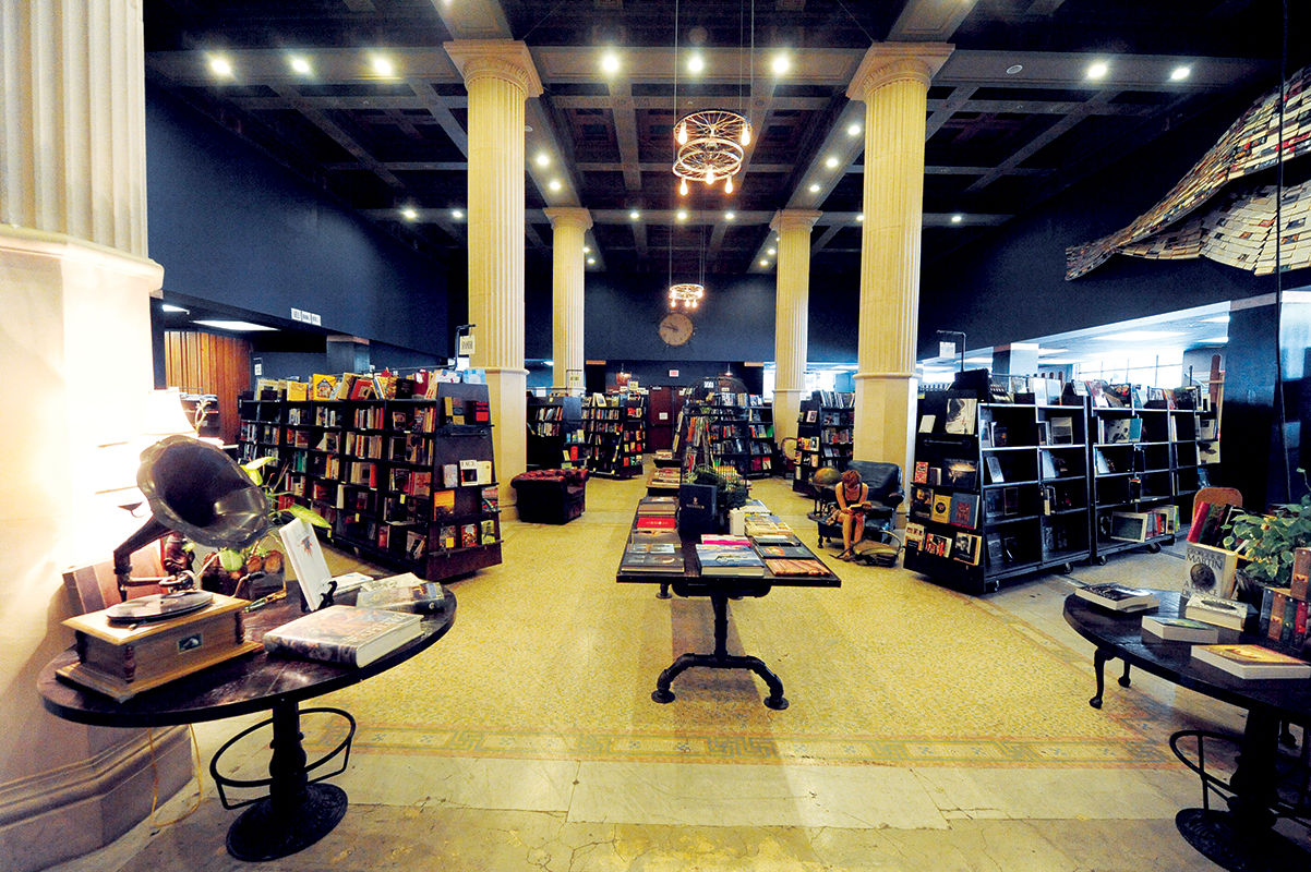 Best Bookstore: Last Bookstore